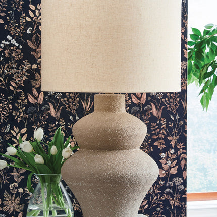 Jossleigh - Metal Table Lamp - Beige