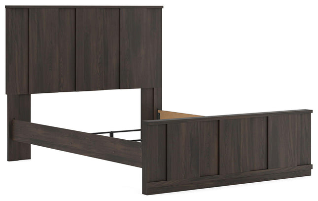 Shaehartin - Panel Bed