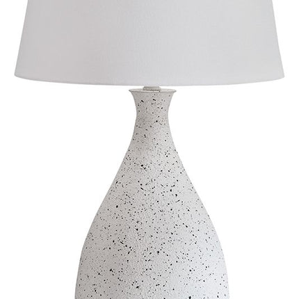 Wyattford - Metal Table Lamp - White / Black