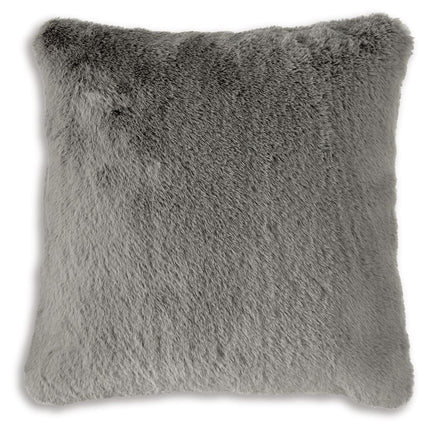Gariland - Faux Fur Pillow
