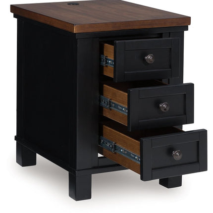Wildenauer - Chair Side End Table - Brown / Black