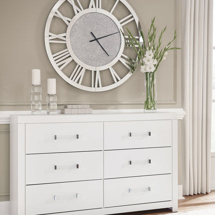 Maeling - Six Drawer Dresser