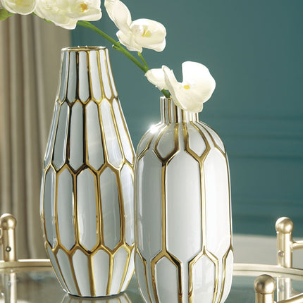 Mohsen - Vase Set (Set of 2) - Gold Finish / White