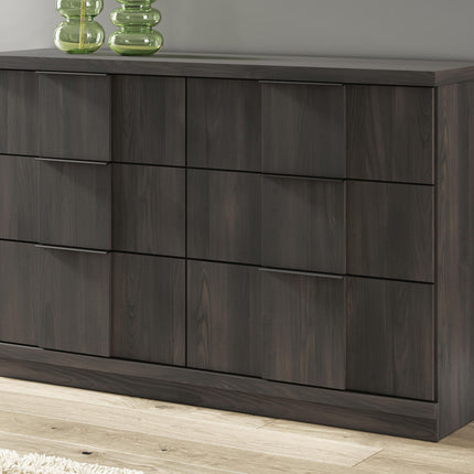 Shaehartin - Six Drawer Dresser