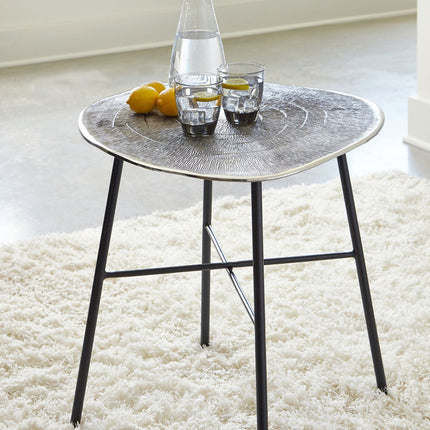 Laverford - Round End Table - Chrome / Black