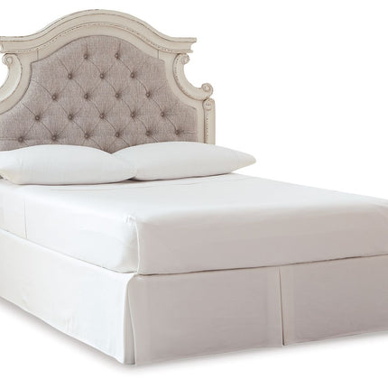 Realyn - Full UPH Panel Headboard - Chipped White