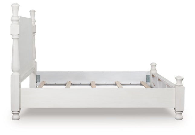 Rowlenstown - Poster Bed - Antique White