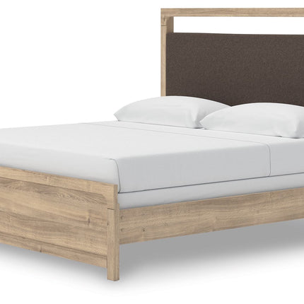 Kinlanni - Upholstered Panel Bed