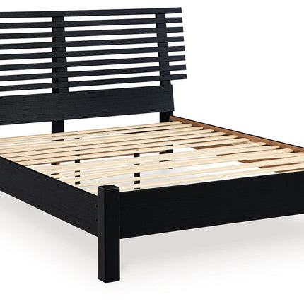 Danziar - Slat Panel Bed With Low Footboard