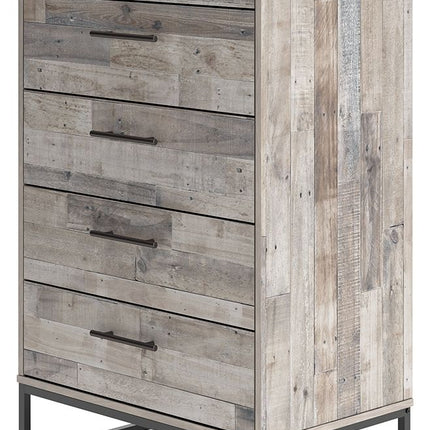 Neilsville - Five Drawer Chest - Whitewash