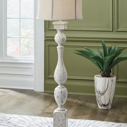 Madsbrook - Poly Lamp