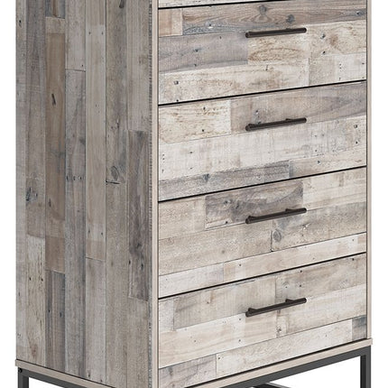 Neilsville - Five Drawer Chest - Whitewash