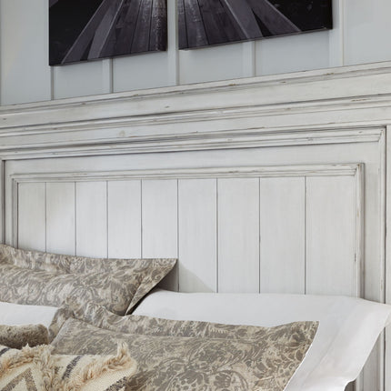 Kanwyn - Panel Bed
