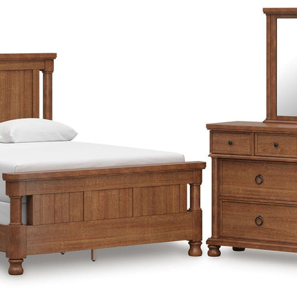 Rowlenstown - Poster Bedroom Set