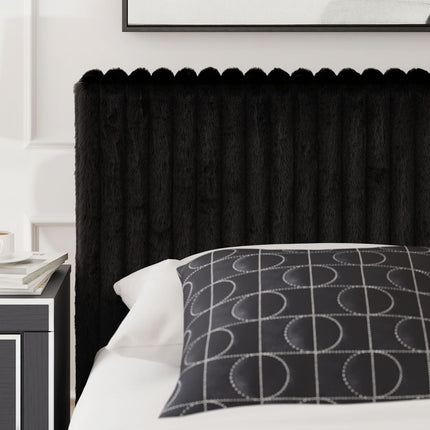 Zuraleus - Upholstered Bed