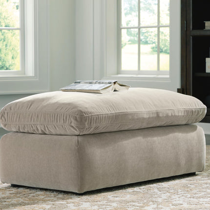 Maxton Heights - Ottoman