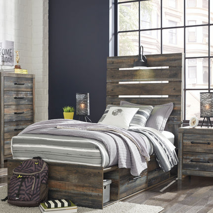 Drystan - Panel Bed