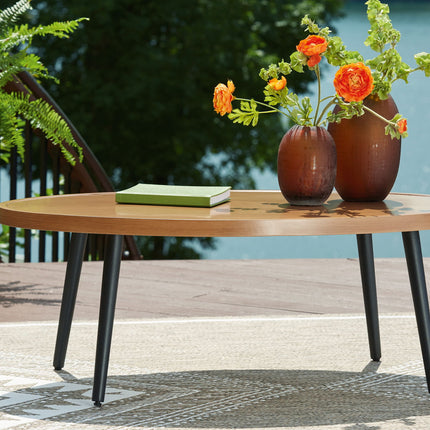 Horizon Hall - Cocktail Table - Two-tone Brown