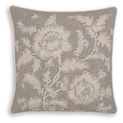 Viveka - Pillow
