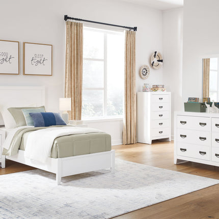 Binterglen - Panel Bedroom Set