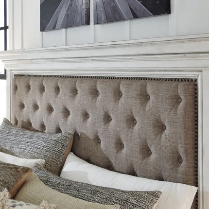 Kanwyn - Upholstered Panel Bed