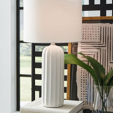 Clarkland - Ceramic Table Lamp (Set of 2) - White