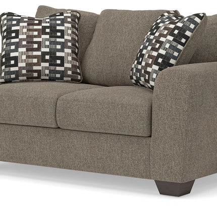Triston-Peaks - Loveseat - Suede