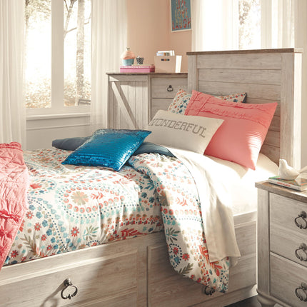 Willowton - Panel Bed