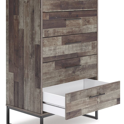 Neilsville - Five Drawer Chest - Black / Gray