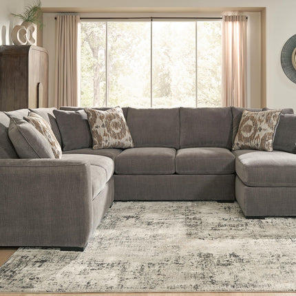 Larson Levee - Sectional