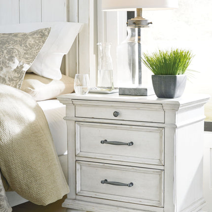 Kanwyn - Three Drawer Night Stand - Whitewash