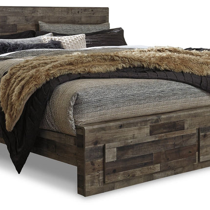 Derekson - Panel Bed