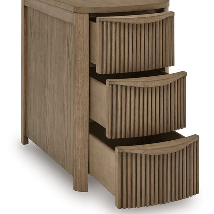 Camdill - Chair Side End Table