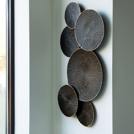 Rhetlen - Wall Decor - Black / Gold Finish