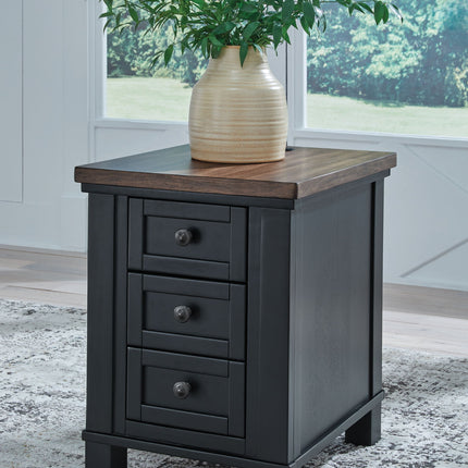 Wildenauer - Chair Side End Table - Brown / Black