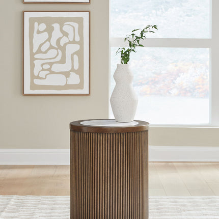 Hadonna - Round Table