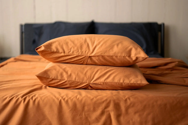 Sateen Organic Cotton Duvet Cover Set + Shams Nest Bedding® 