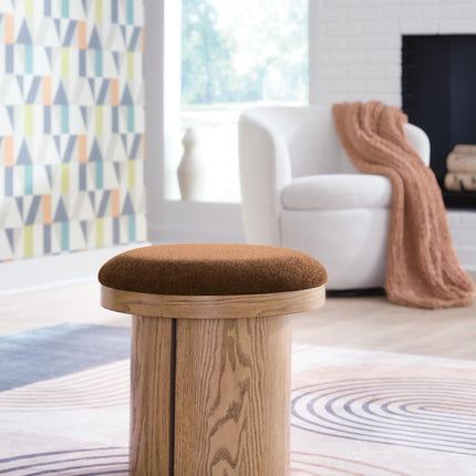 Lewisen - Accent Ottoman - Clay