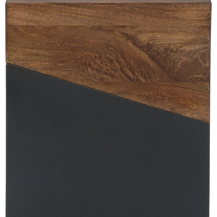 Trailbend - Accent Table - Brown / Gunmetal