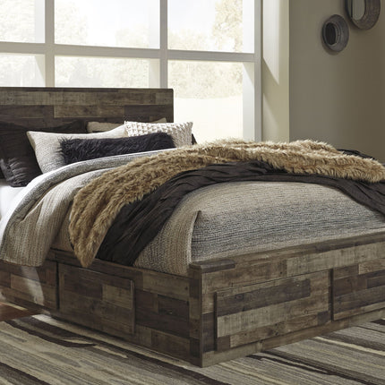 Derekson - Panel Bed