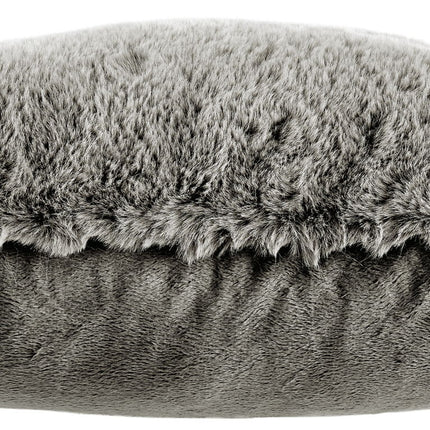 Gariland - Faux Fur Pillow