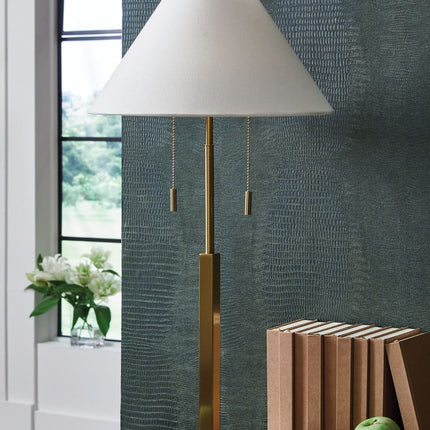 Haigwood - Metal Lamp