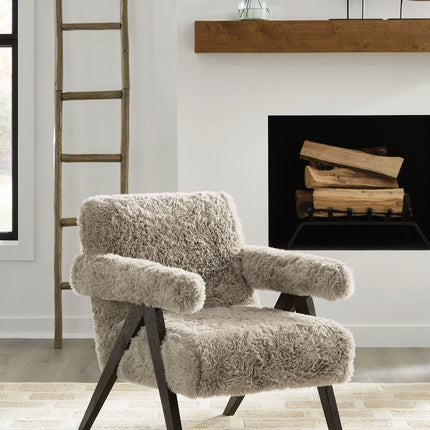 Goda - Accent Chair