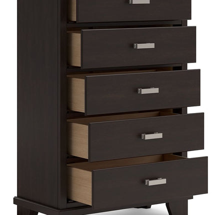 Covetown - Five Drawer Chest - Dark Brown