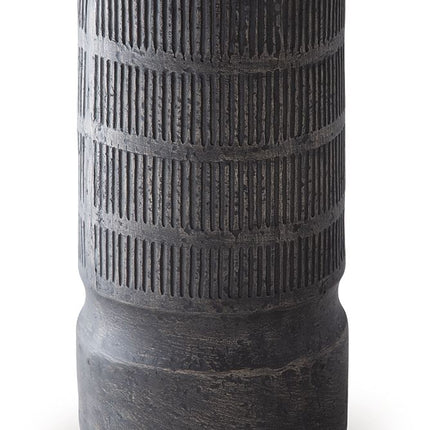 Beninworth - Vase