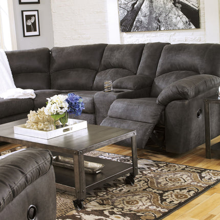 Tambo - Reclining Sectional