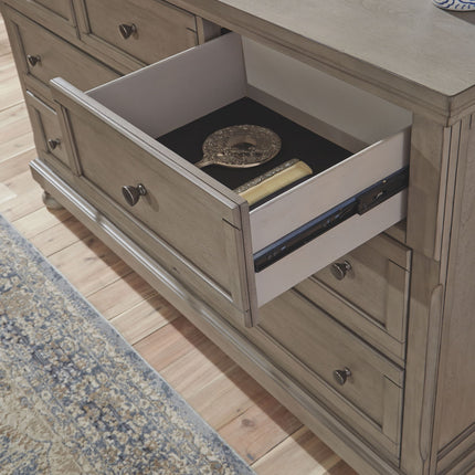 Lettner - Dresser