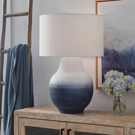 Dashland - Metal Table Lamp - White / Navy
