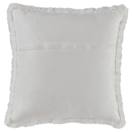 Gariland - Faux Fur Pillow