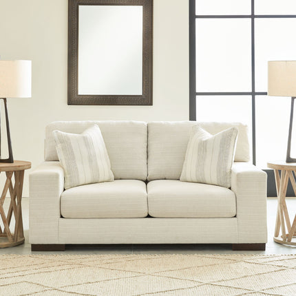 Maggie - Loveseat